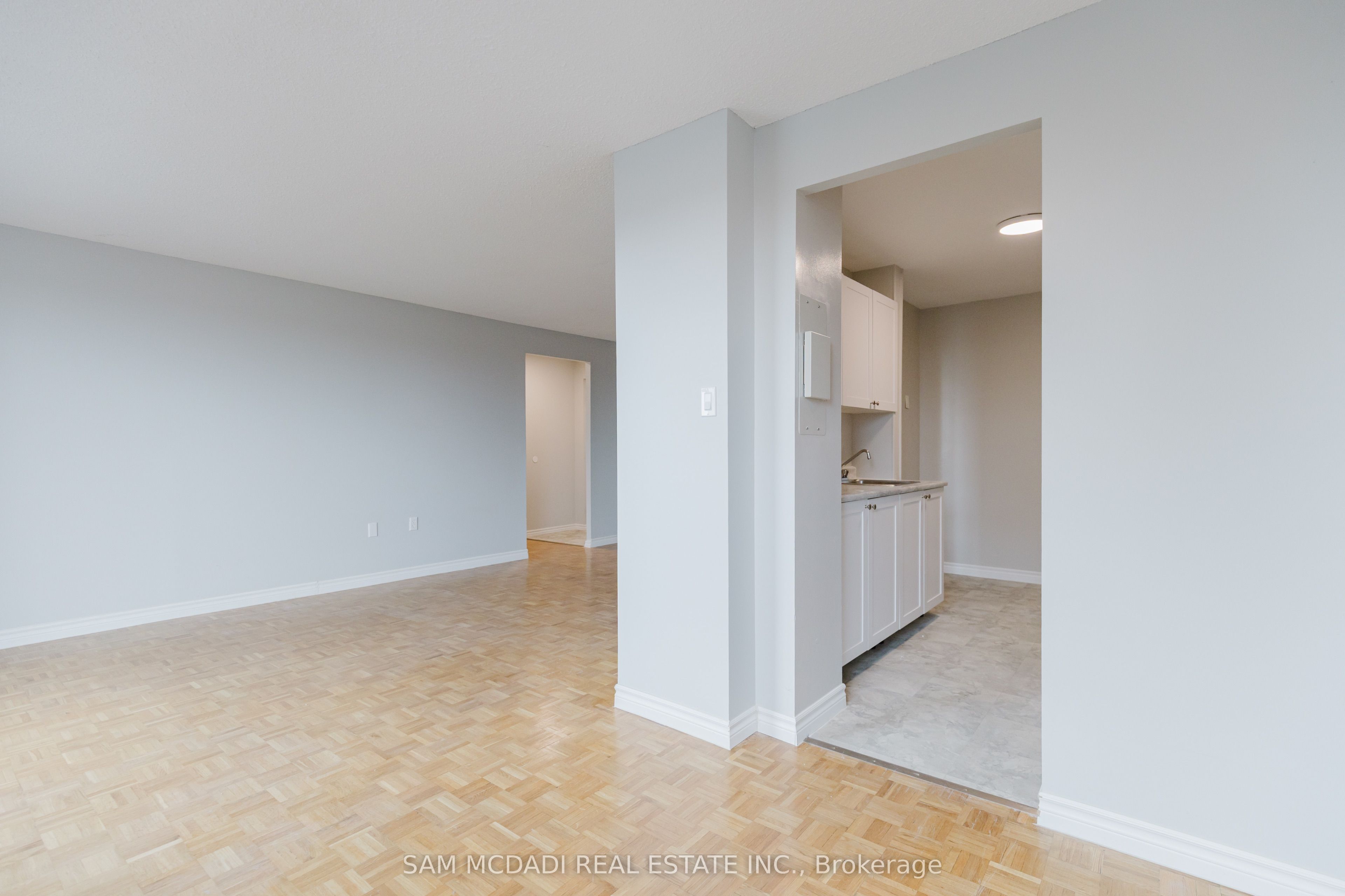 #403 - 62 Spencer Street Property Photo 12