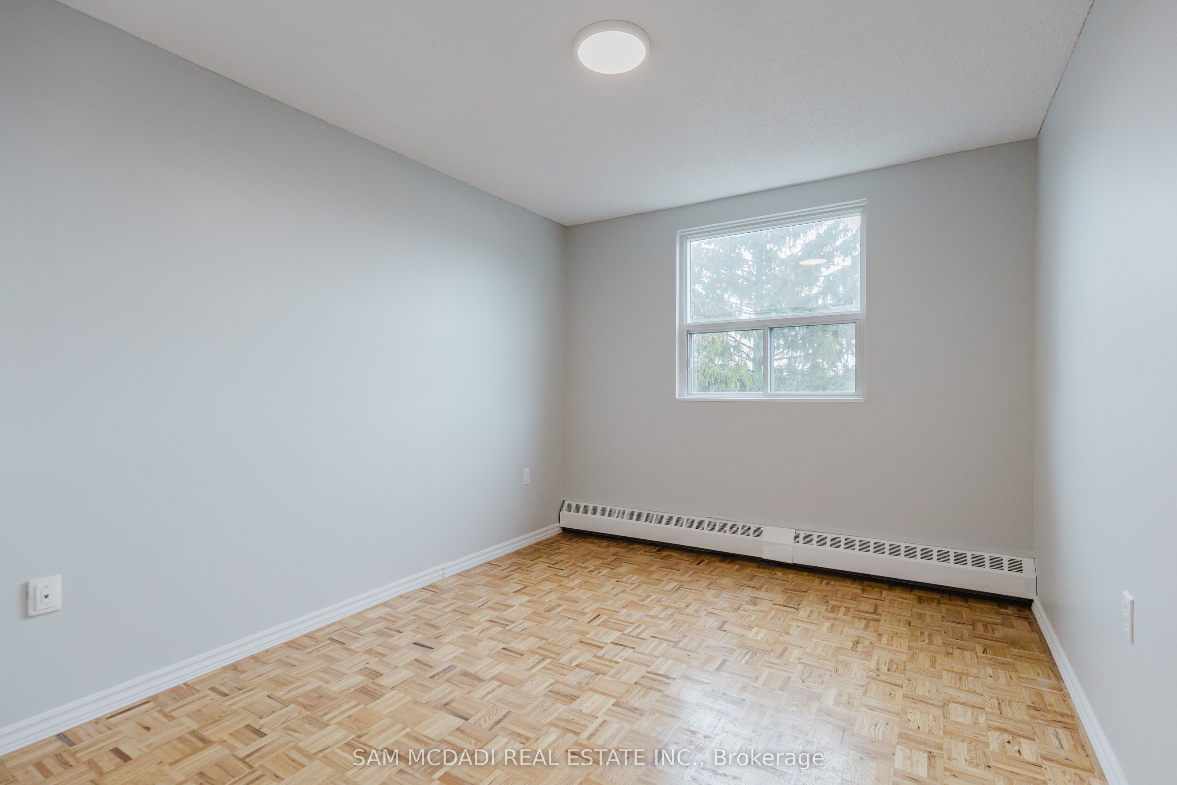 #403 - 62 Spencer Street Property Photo 18