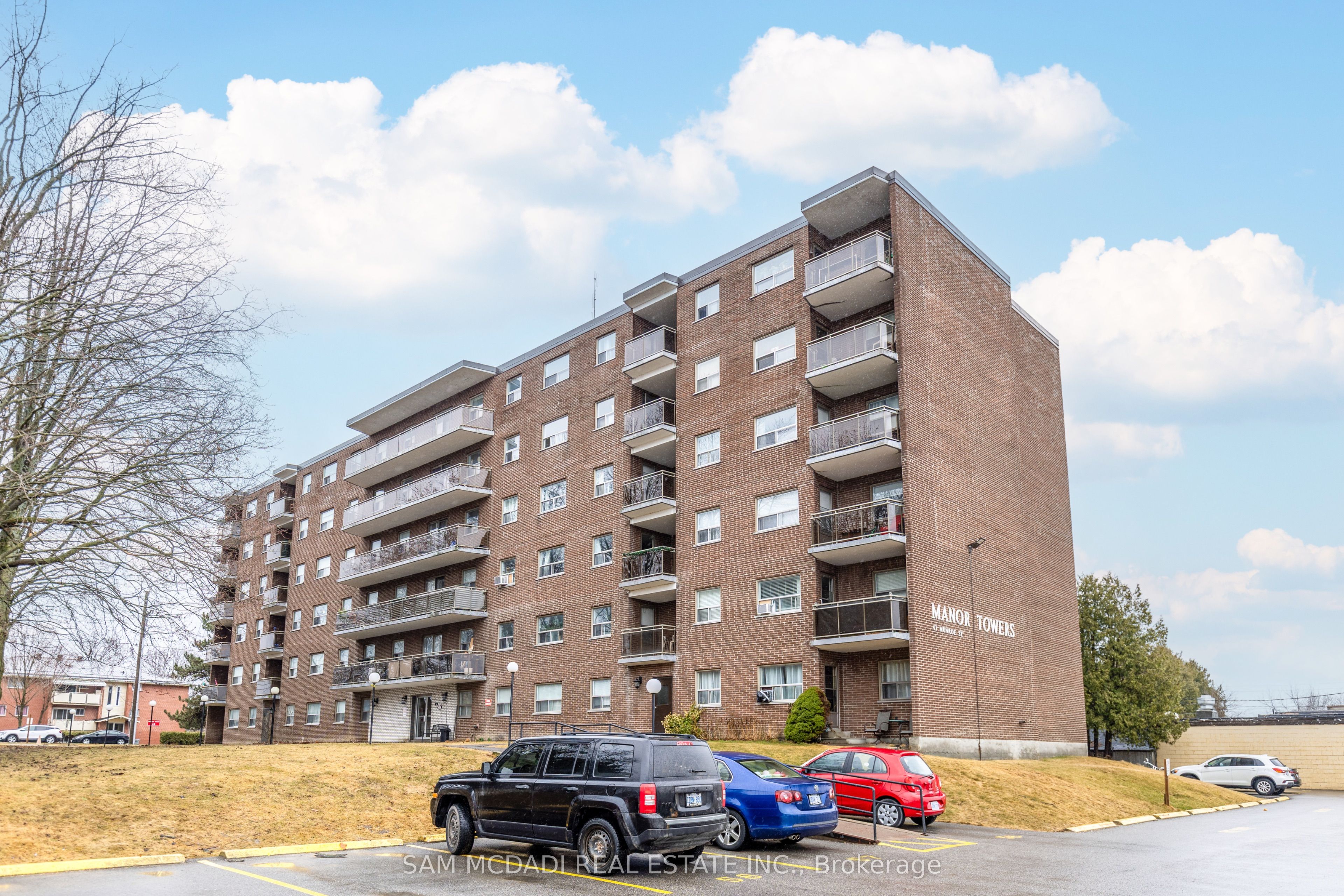 #204 - 47 Munroe Street Property Photo 1