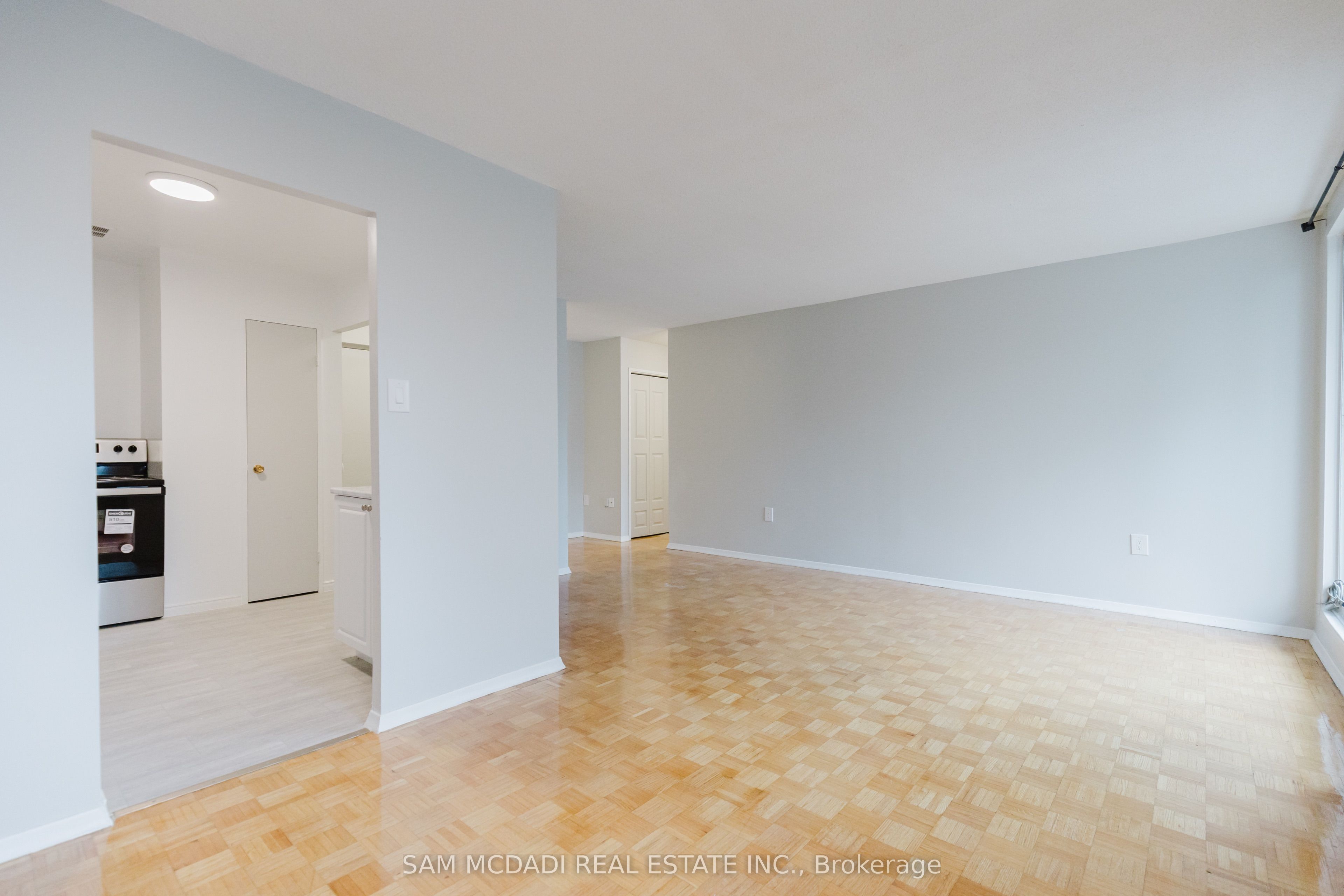 #204 - 47 Munroe Street Property Photo 12