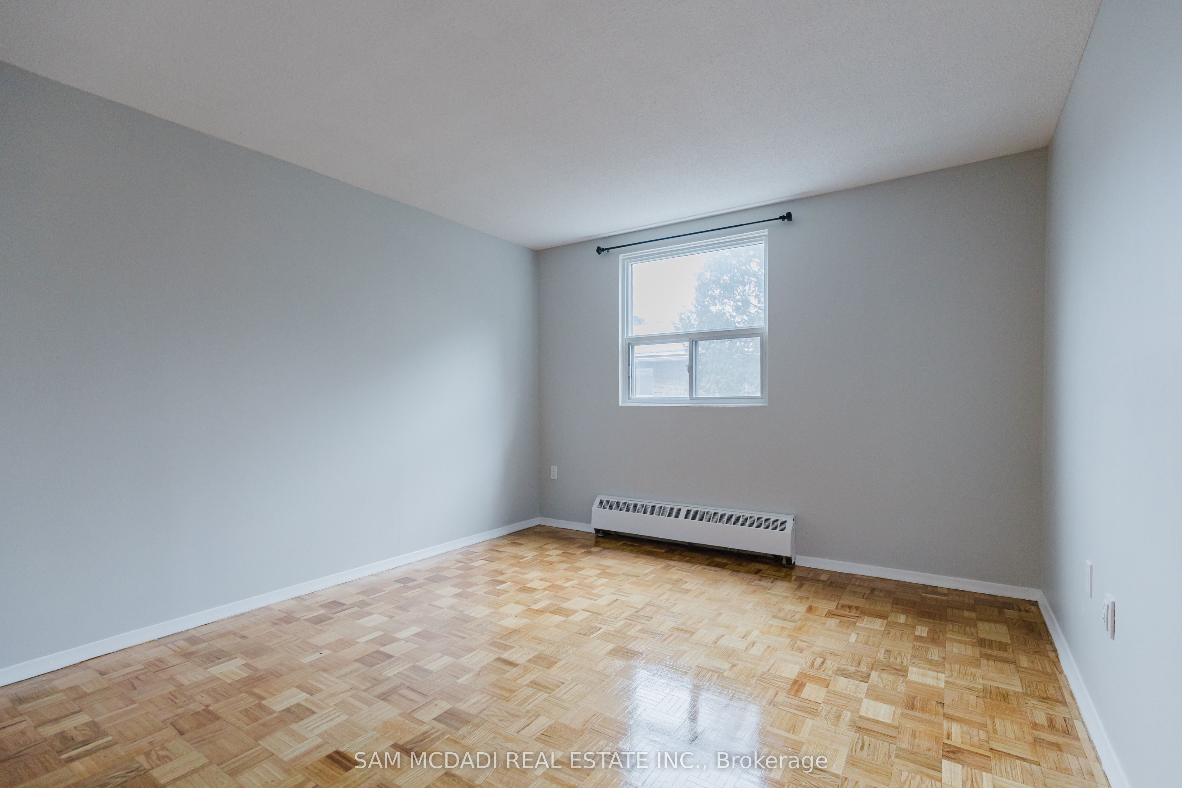 #204 - 47 Munroe Street Property Photo 15
