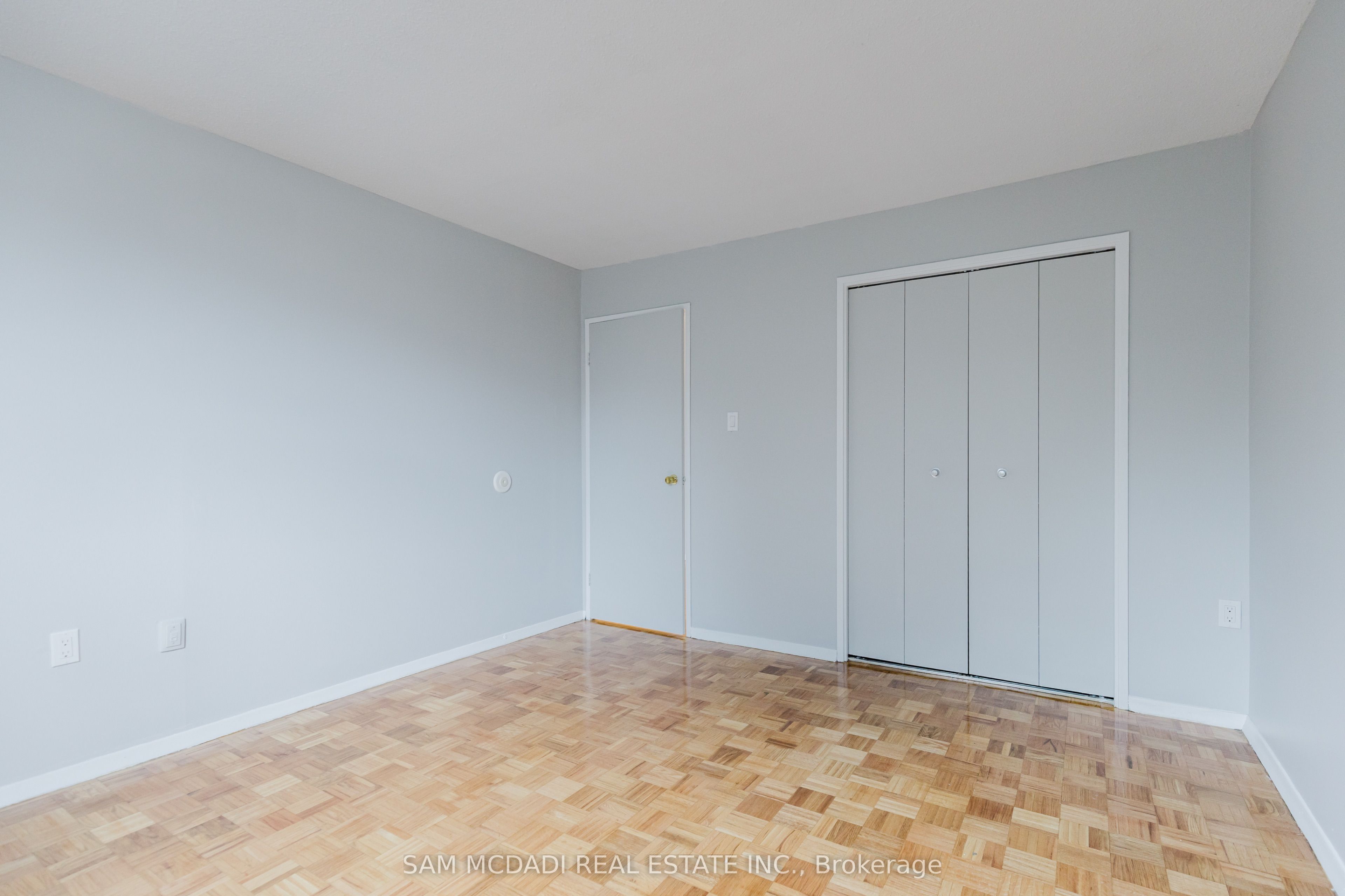 #204 - 47 Munroe Street Property Photo 16