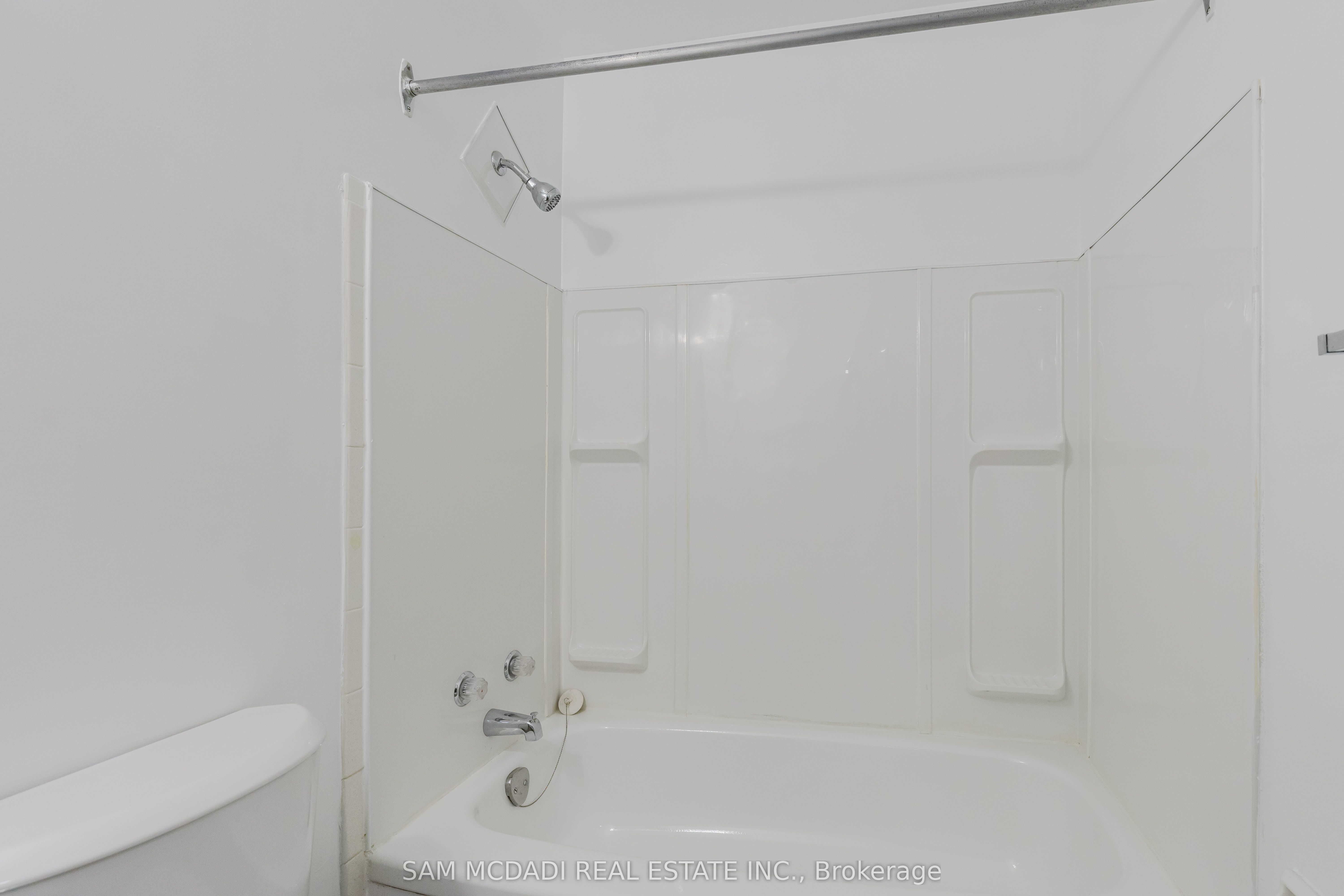 #204 - 47 Munroe Street Property Photo 18