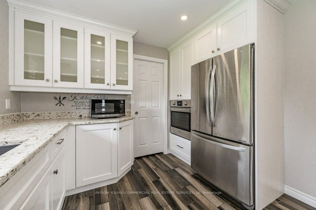 486 College Avenue Property Photo 20