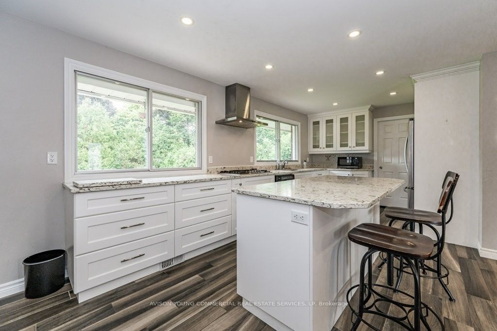 486 College Avenue Property Photo 21