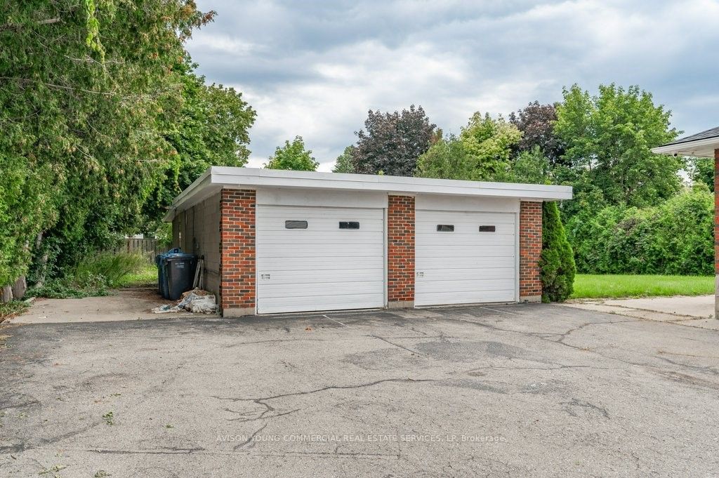 486 College Avenue Property Photo 24