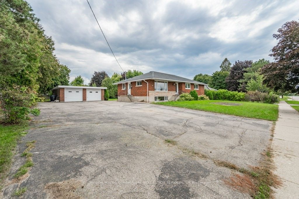 486 College Avenue Property Photo 25