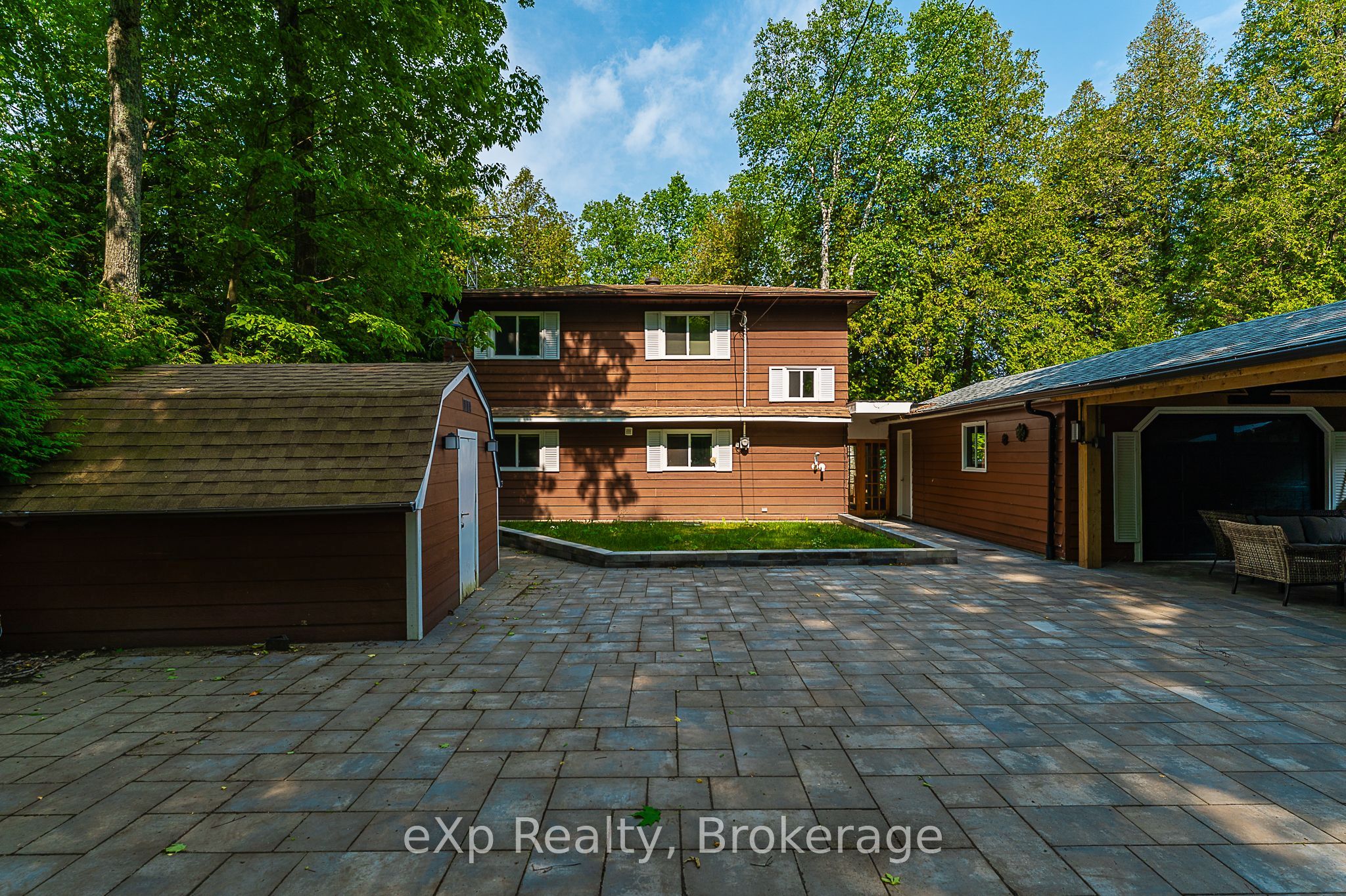 170 Francis Drive Property Photo 2