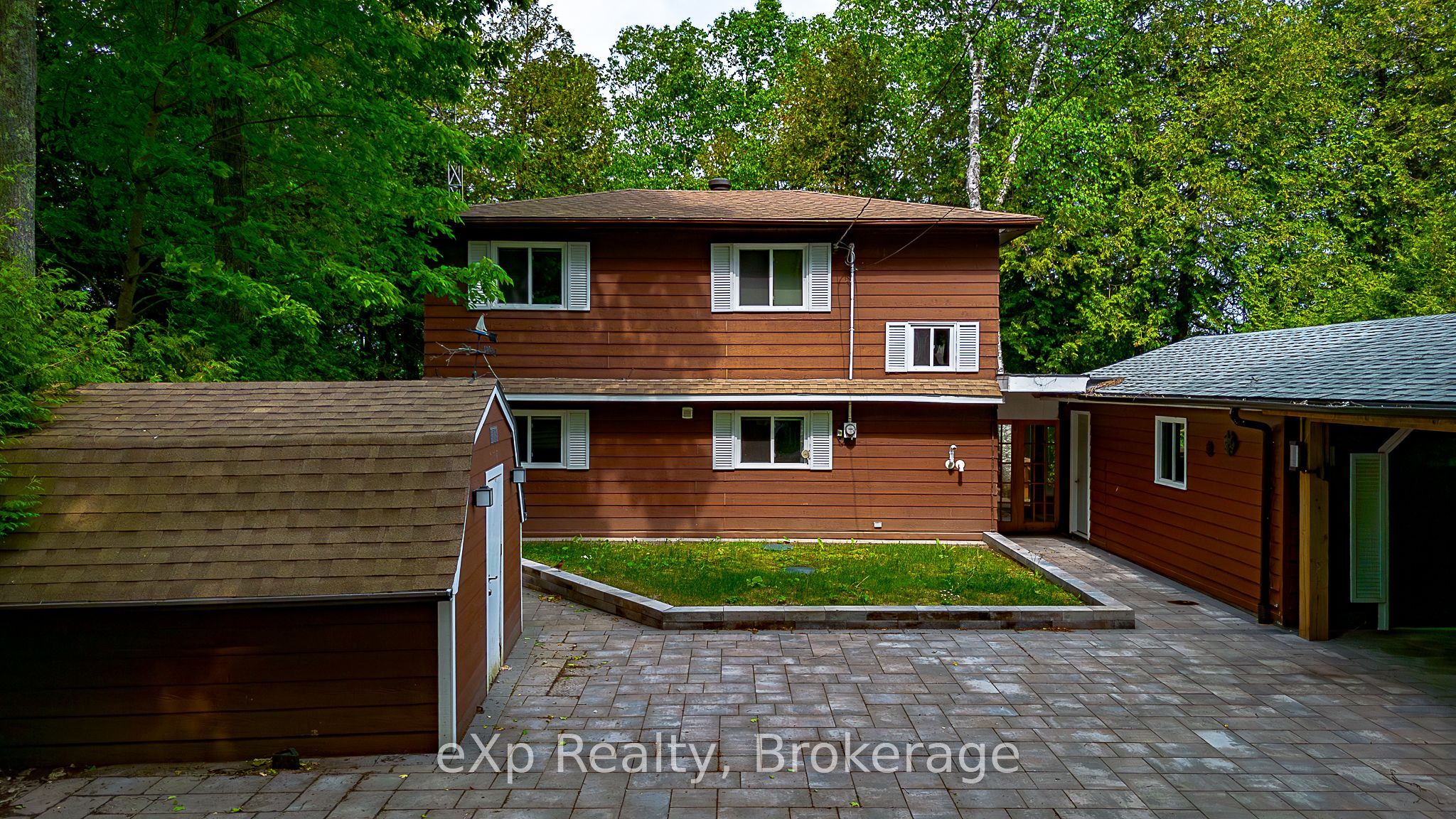 170 Francis Drive Property Photo 4