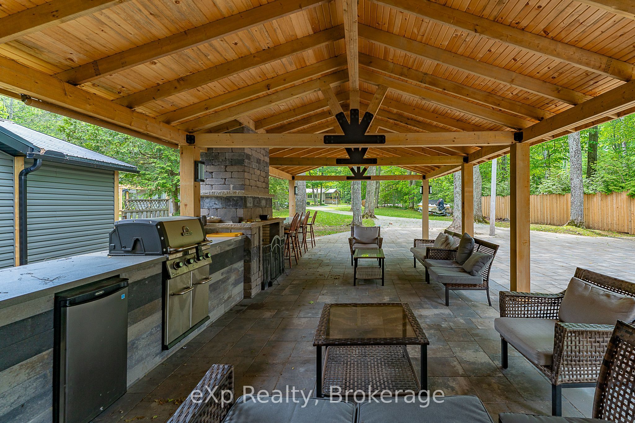 170 Francis Drive Property Photo 8