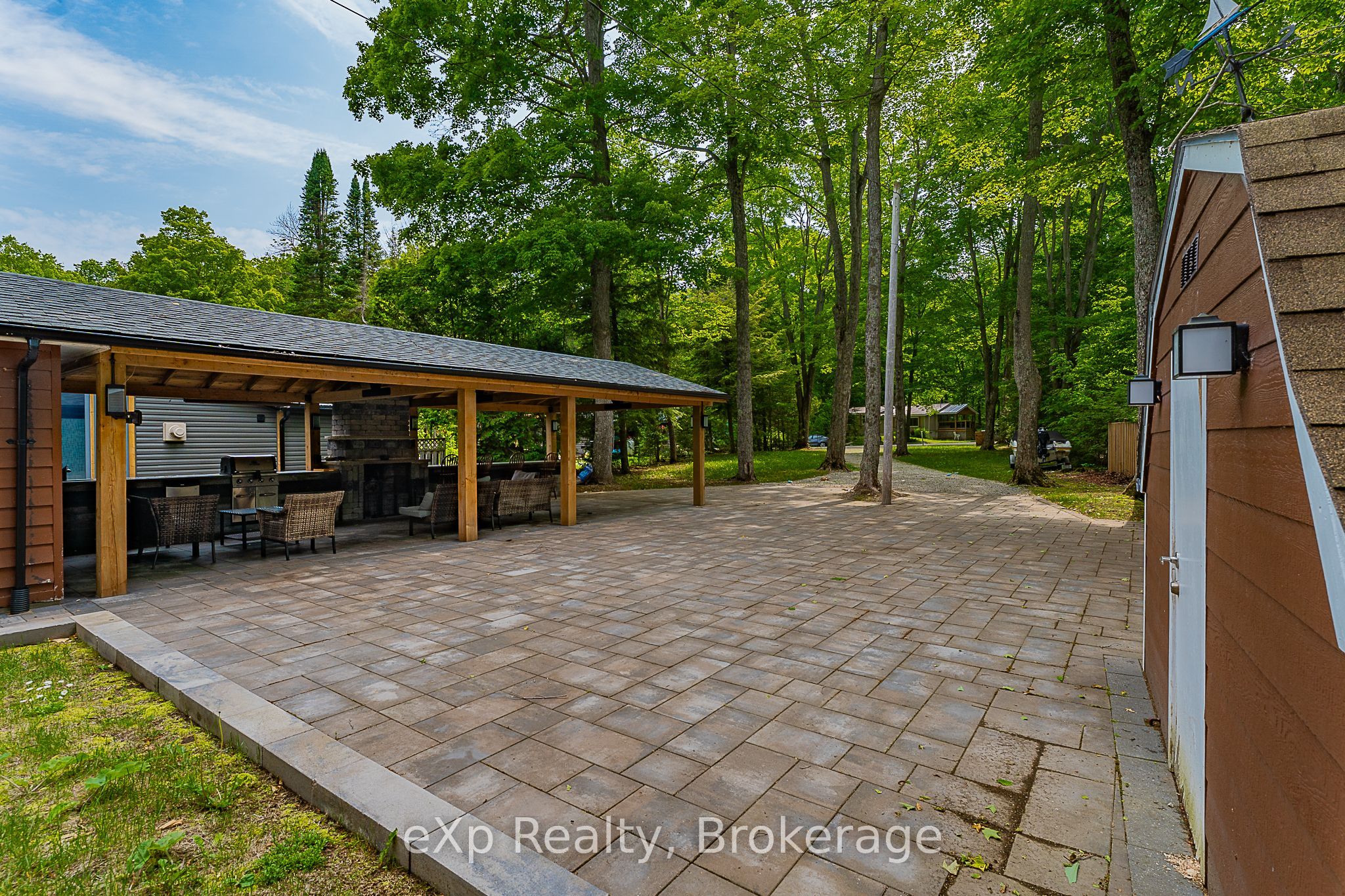 170 Francis Drive Property Photo 10