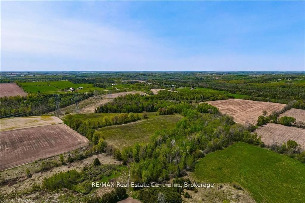 5489 Fourth Line Property Photo 5