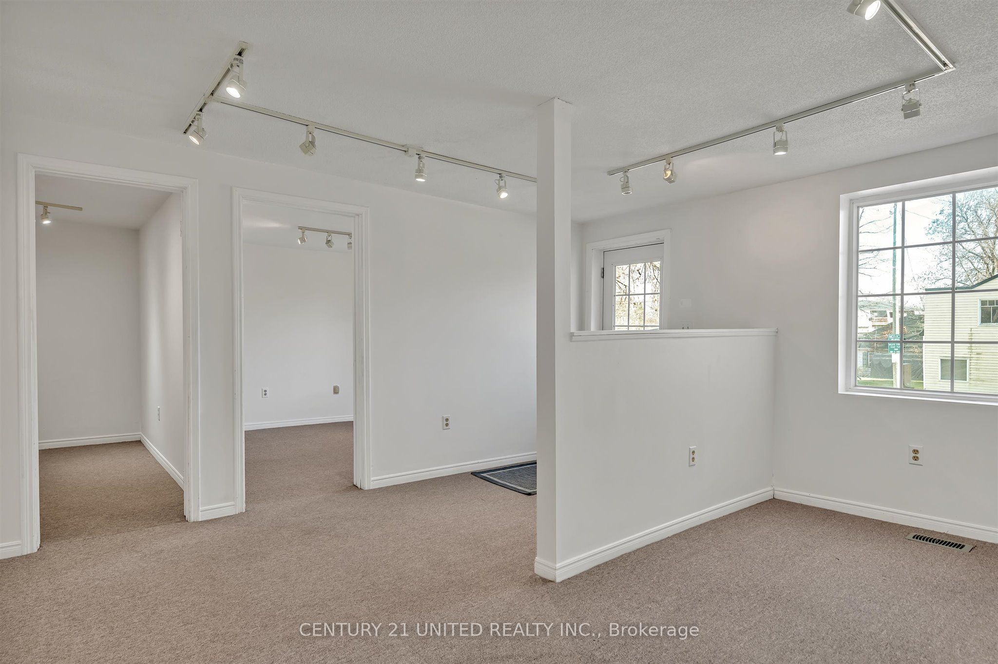 4272 Highway 7 Property Photo 9