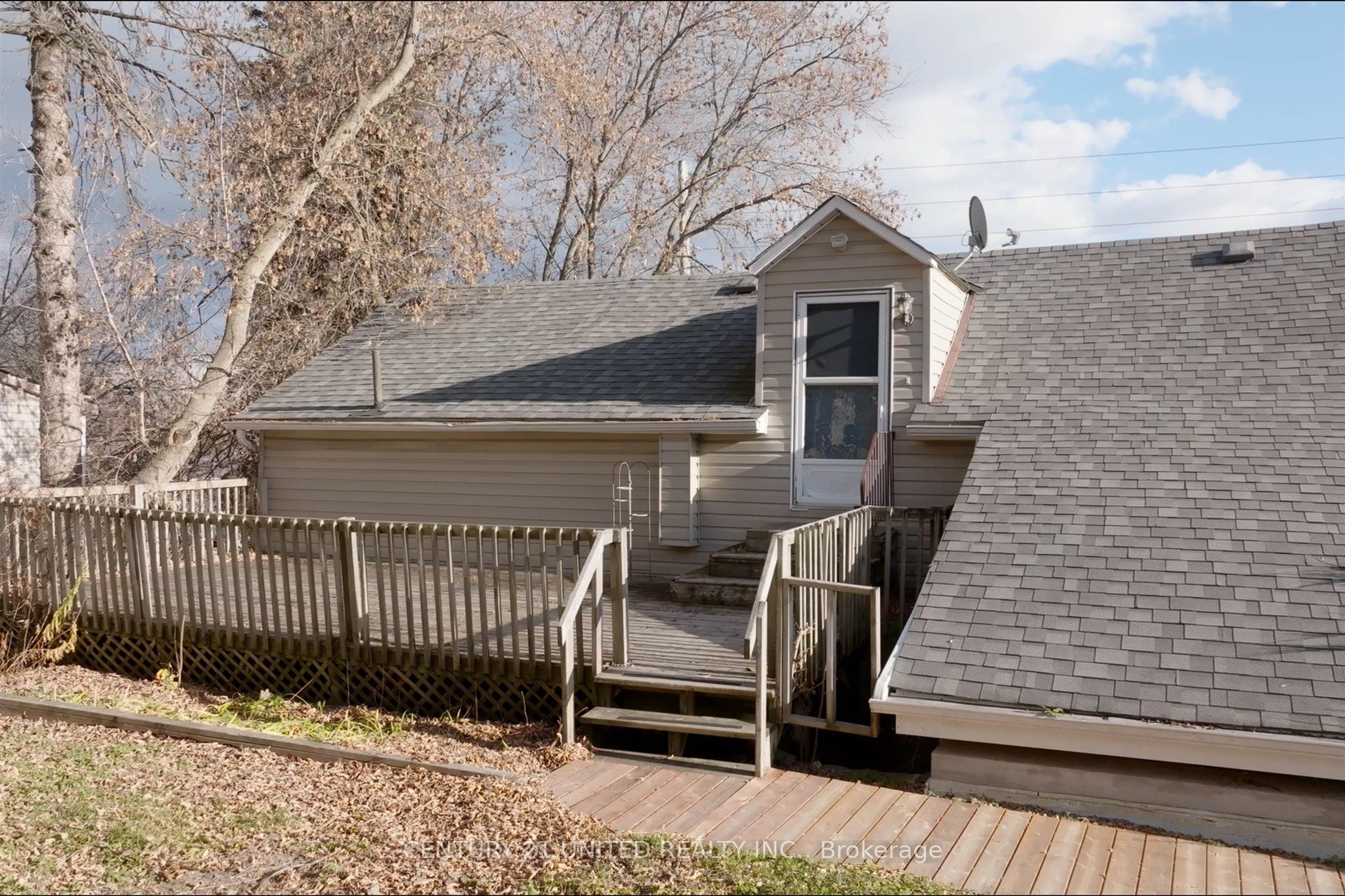 4272 Highway 7 Property Photo 17