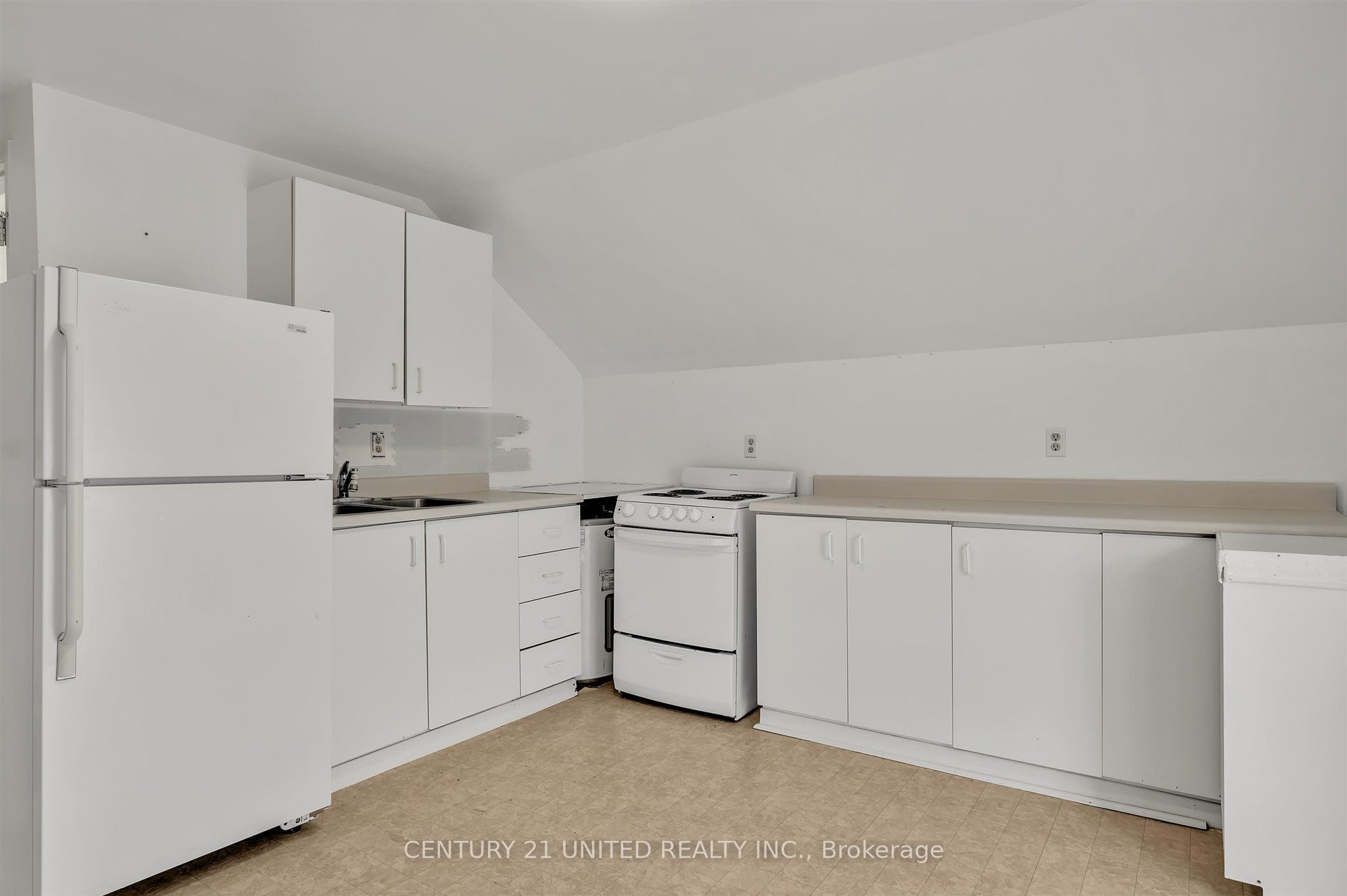 4272 Highway 7 Property Photo 22