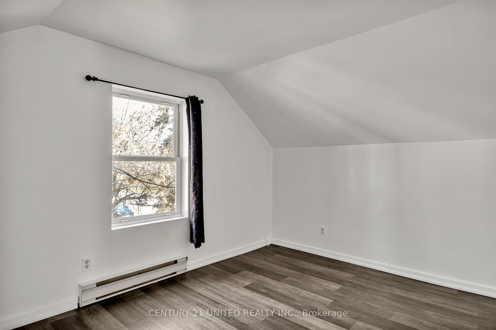 4272 Highway 7 Property Photo 25