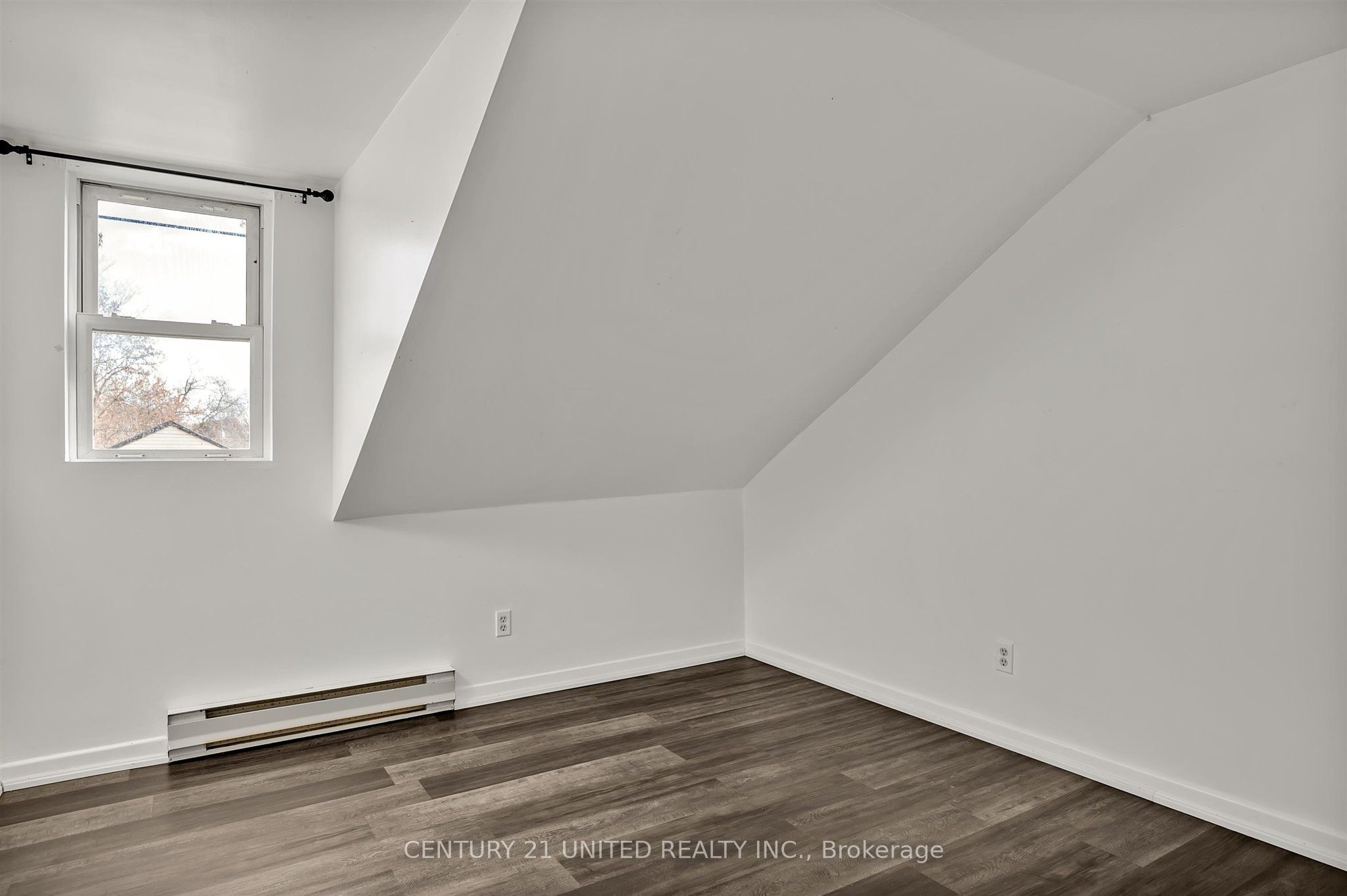 4272 Highway 7 Property Photo 27