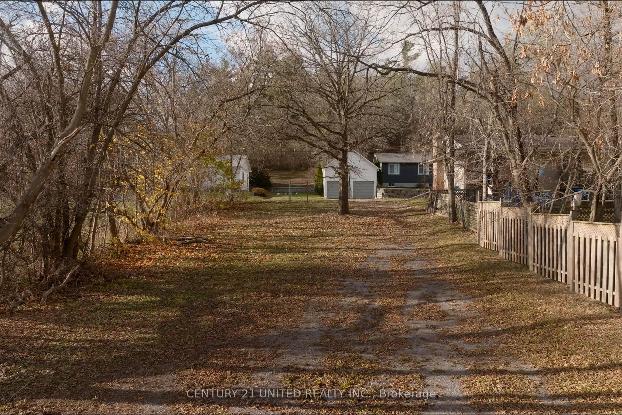 4272 Highway 7 Property Photo 30