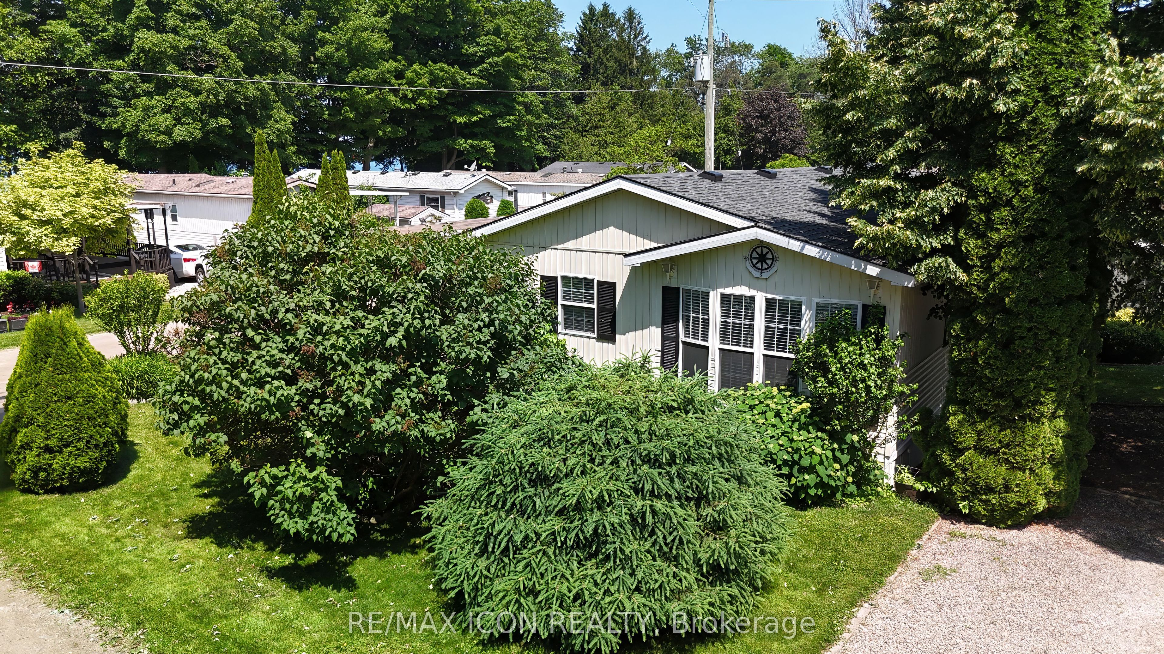 77307 Bluewater Highway 61 Water's Edge Property Photo 5