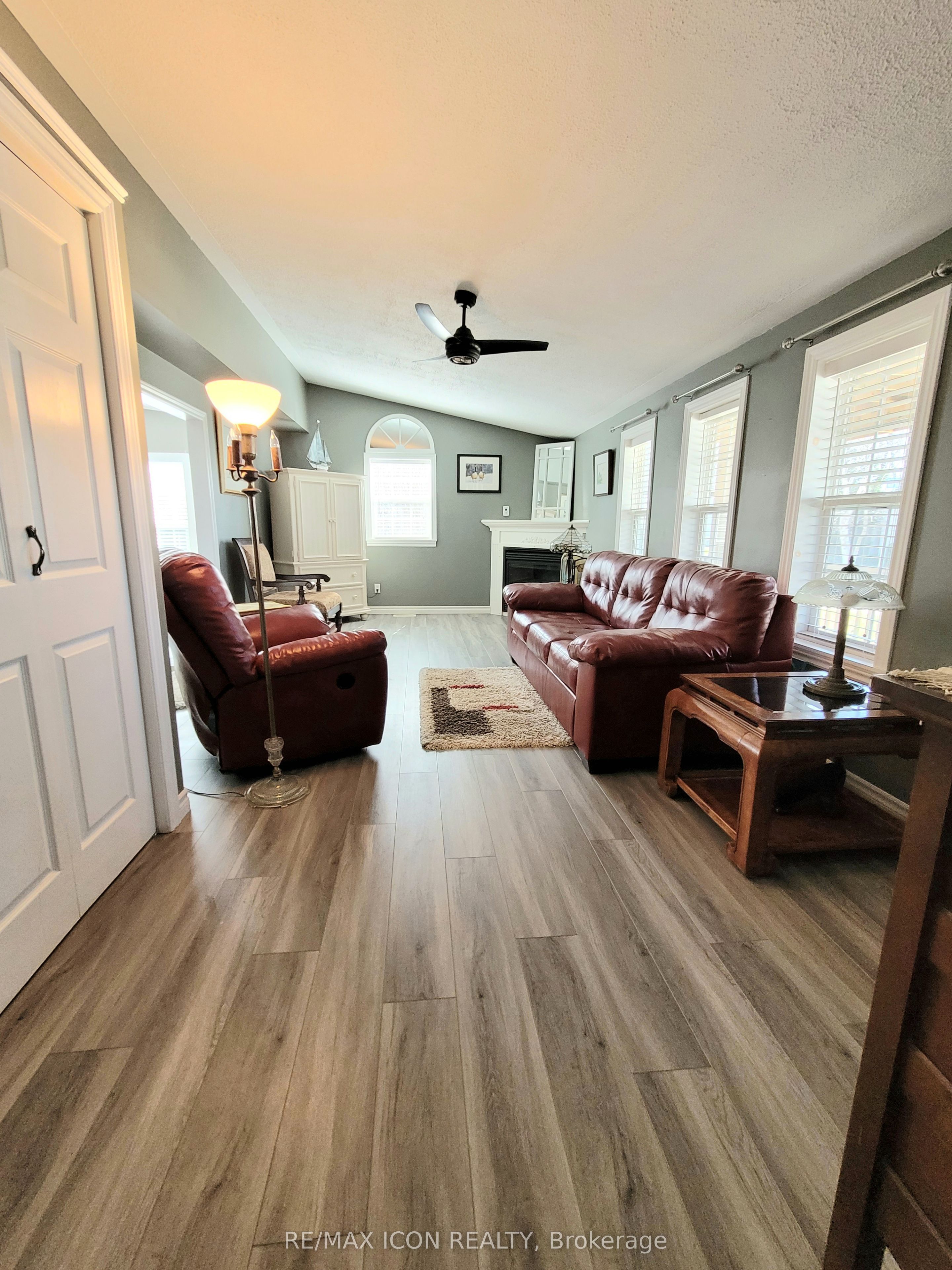77307 Bluewater Highway 61 Water's Edge Property Photo 11