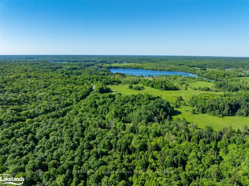 187b Star Lake Road Property Photo 12