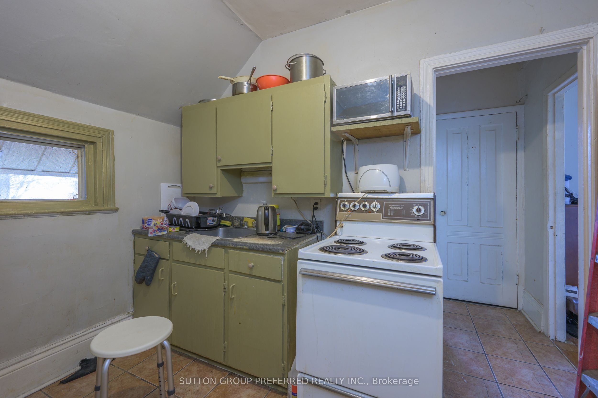 51 Stanley Street Property Photo 17