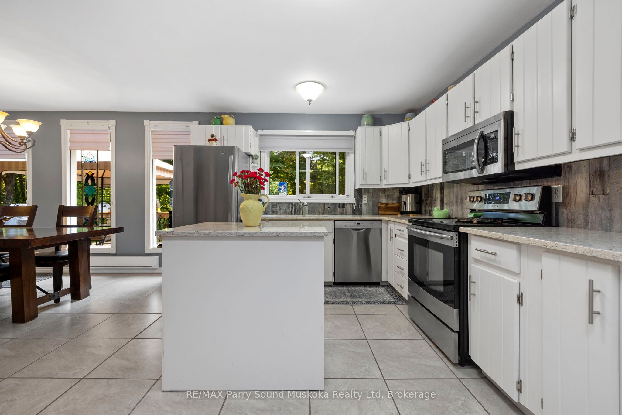 99 Bayview Drive Property Photo 13
