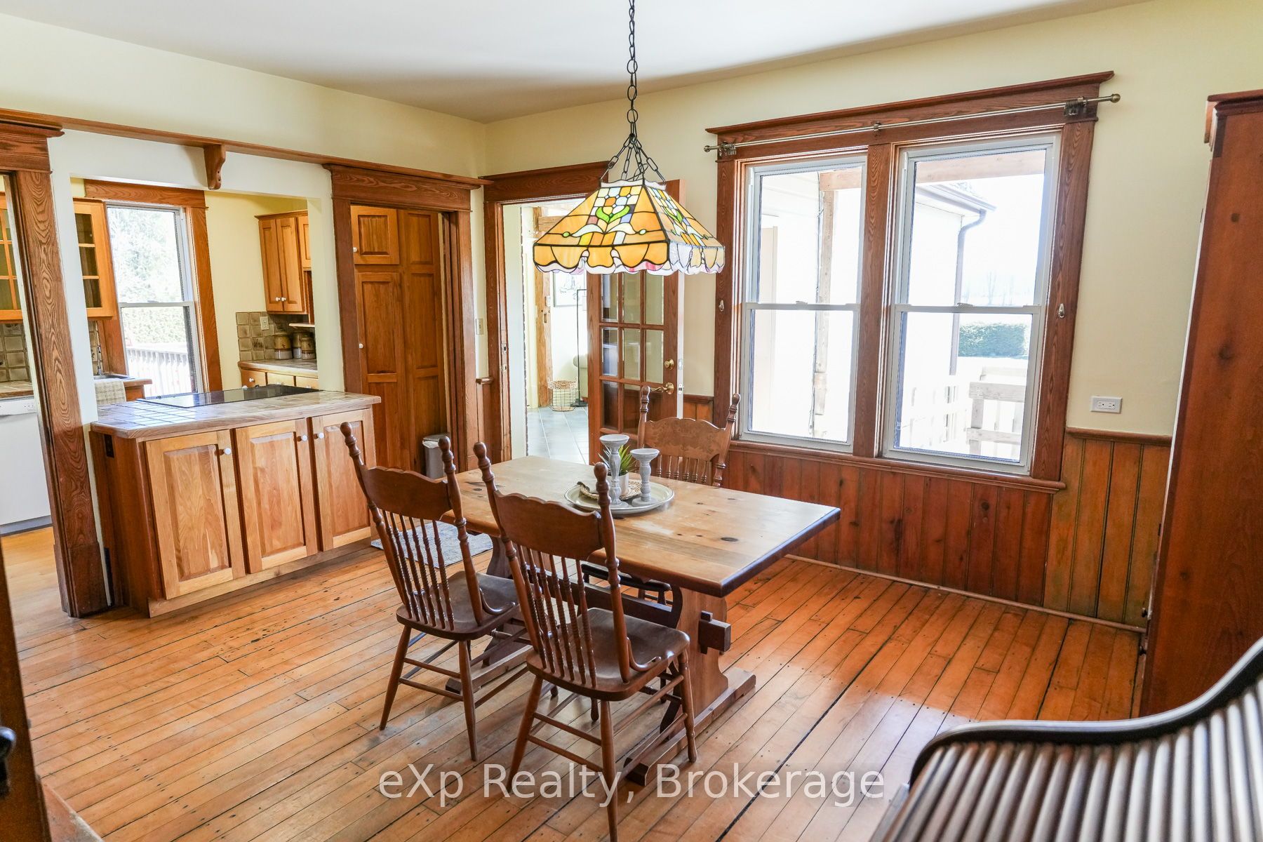 845064 Deviation Road Property Photo 21