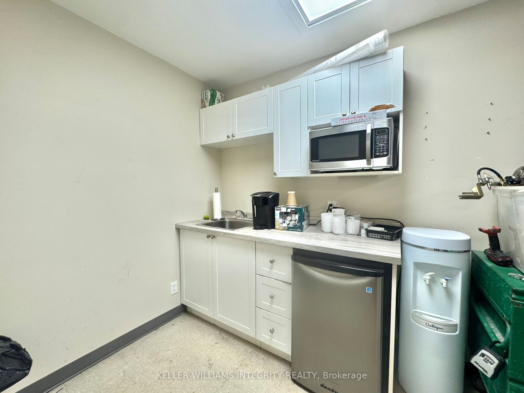 #15 - 38 Auriga Drive Property Photo 10