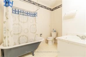 250 Main Street Property Photo 14