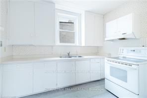 250 Main Street Property Photo 11