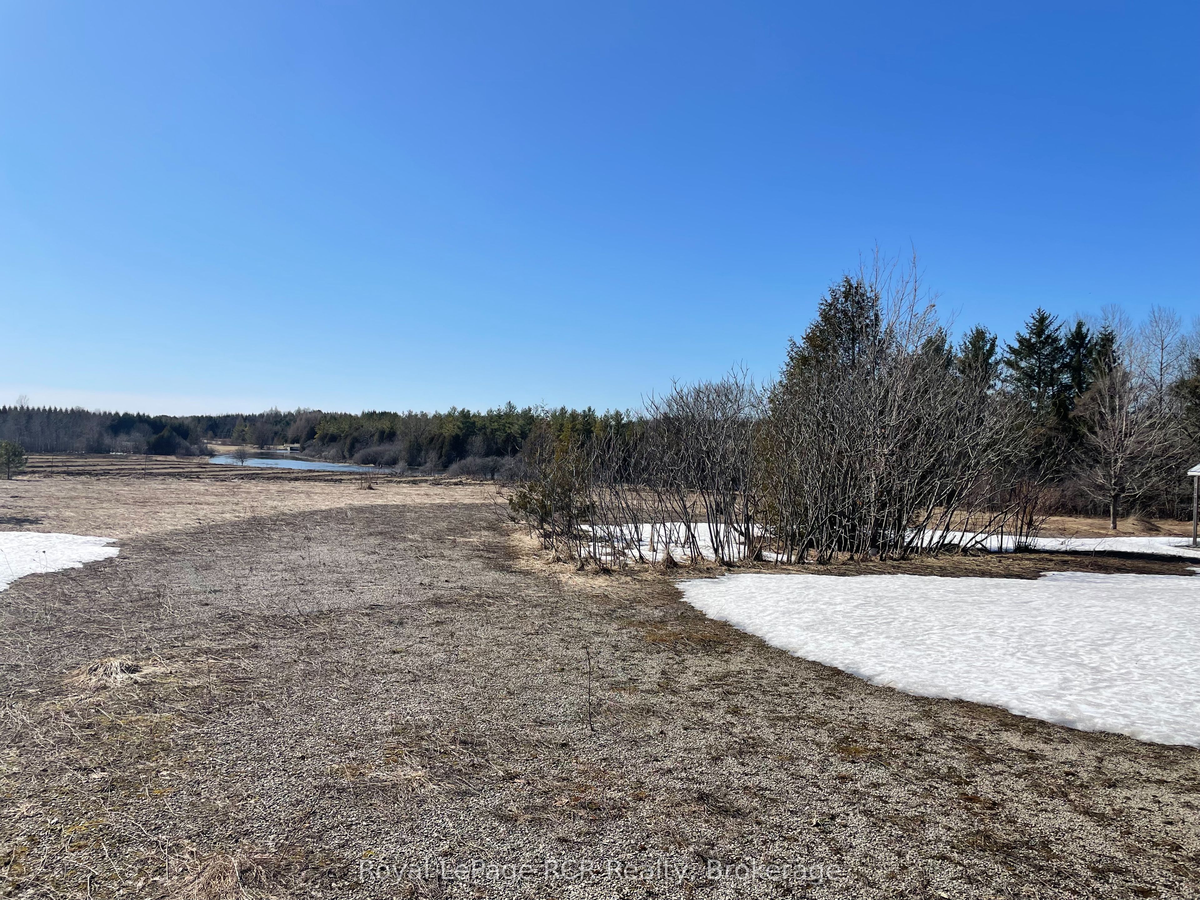 072988 Southgate Sideroad 7 Property Photo 4