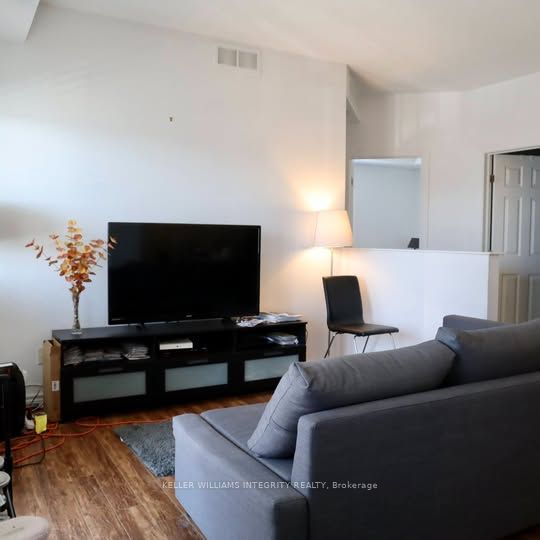 135 C Harthill Way Property Photo 13