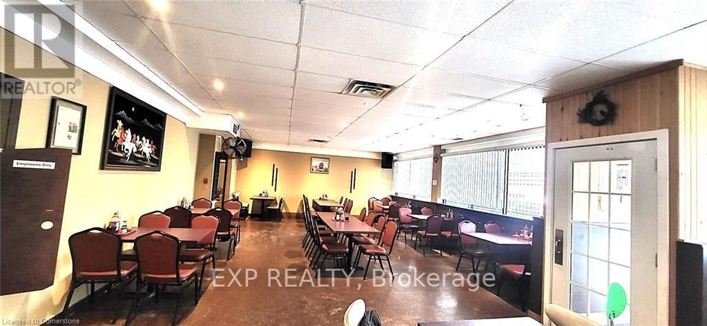 430 York Boulevard Property Photo 3