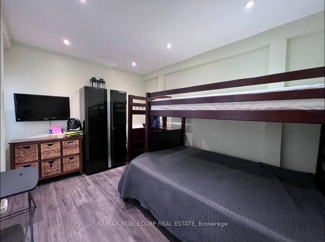 248 Pinnacle Hill Road N Unit 154 Property Photo 5