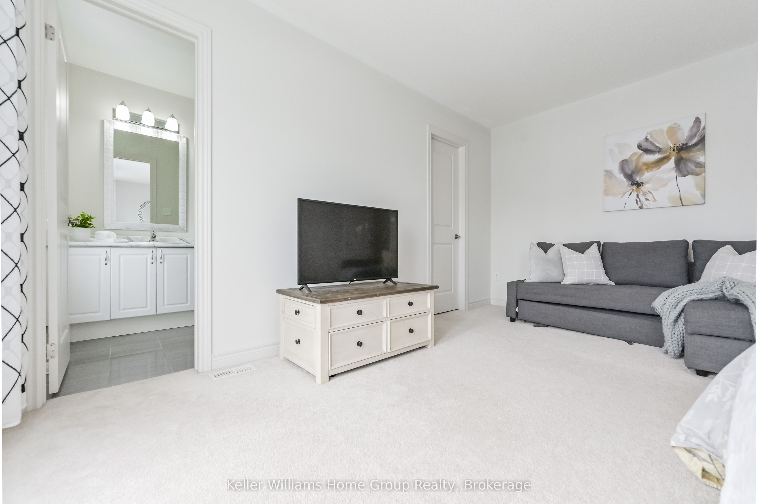 136 Harpin Way Property Photo 23