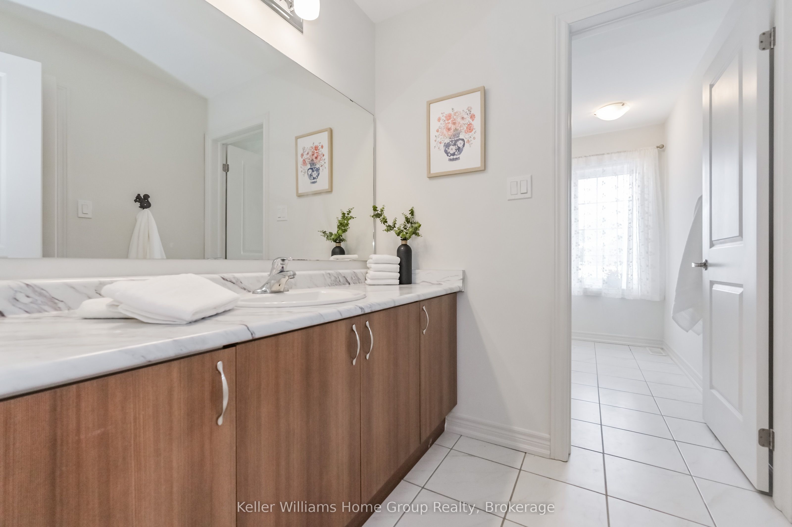 136 Harpin Way Property Photo 26