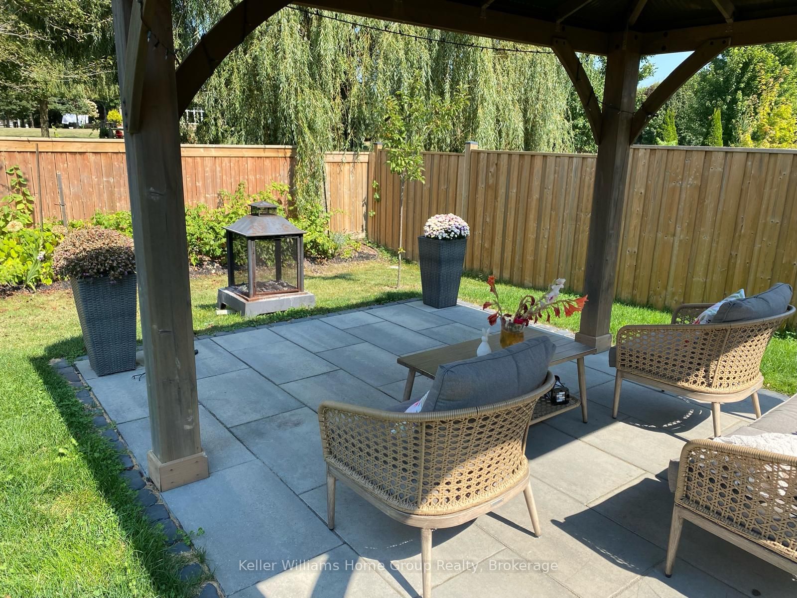 136 Harpin Way Property Photo 36