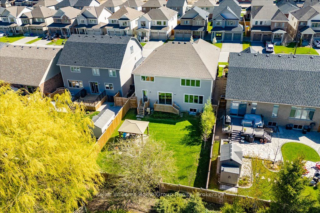 136 Harpin Way Property Photo 41