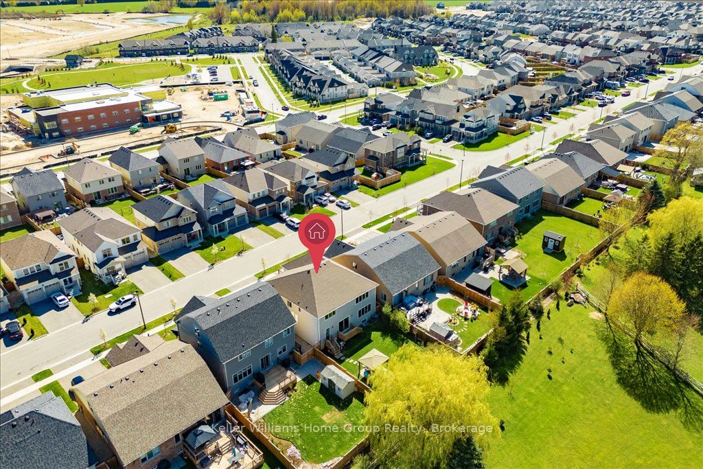 136 Harpin Way Property Photo 44