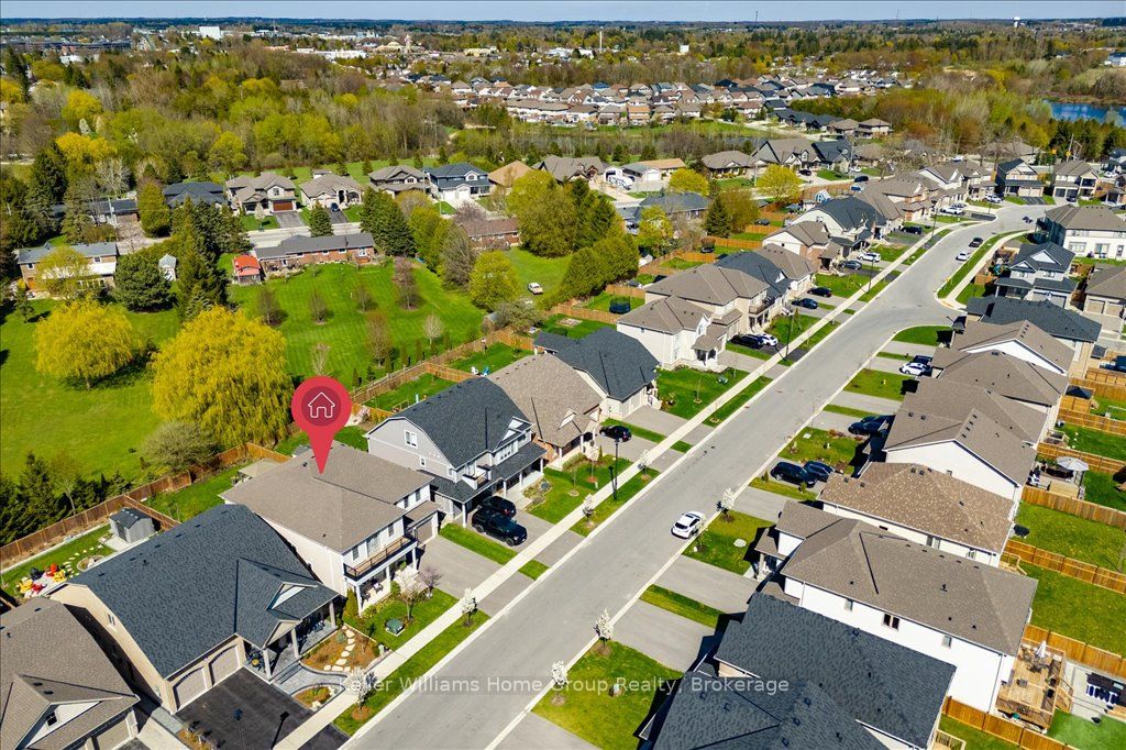 136 Harpin Way Property Photo 45