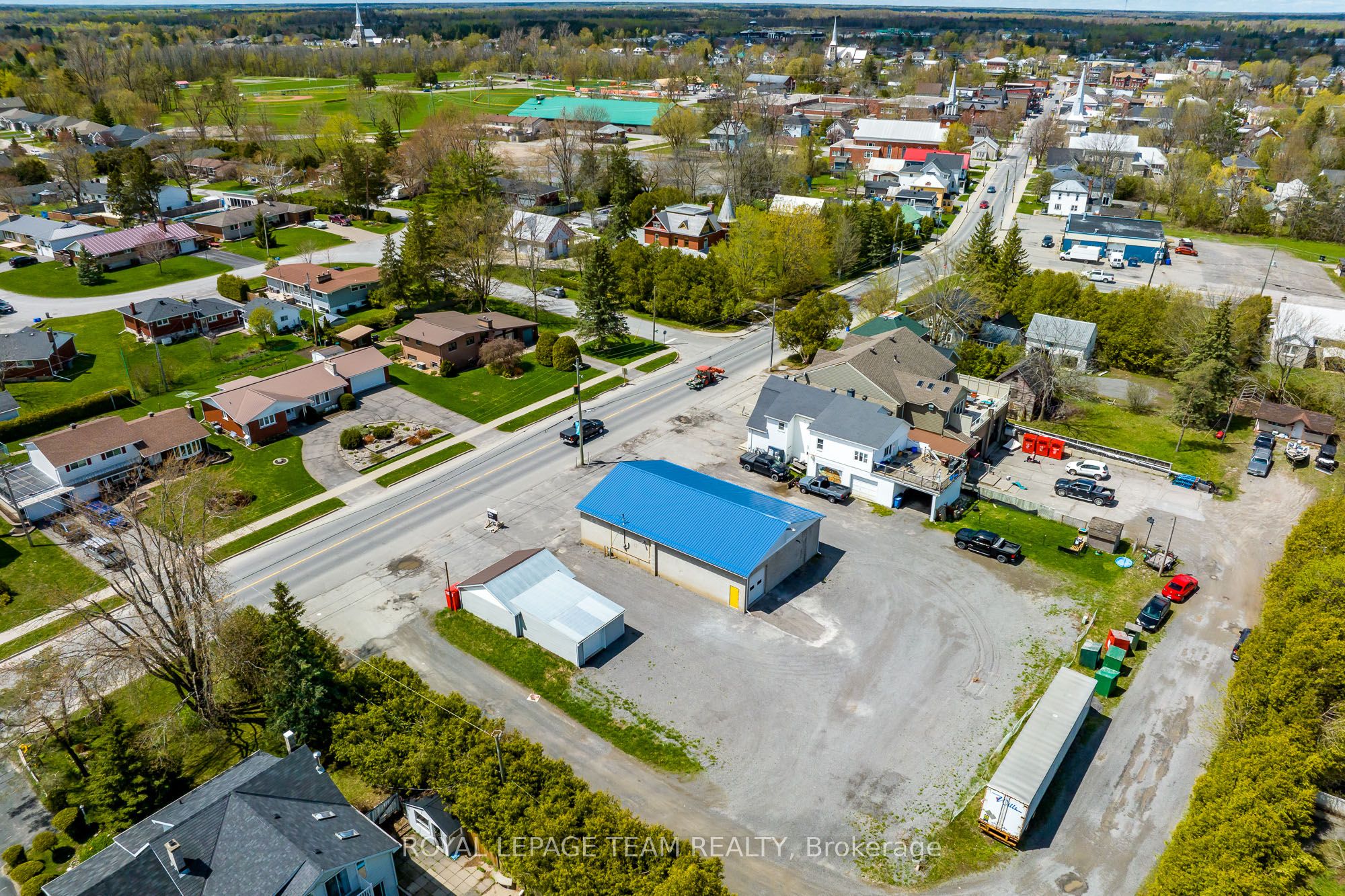 521 Prescott Street Property Photo 8