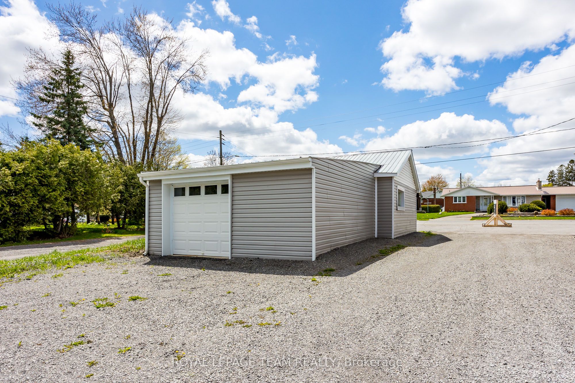 521 Prescott Street Property Photo 21