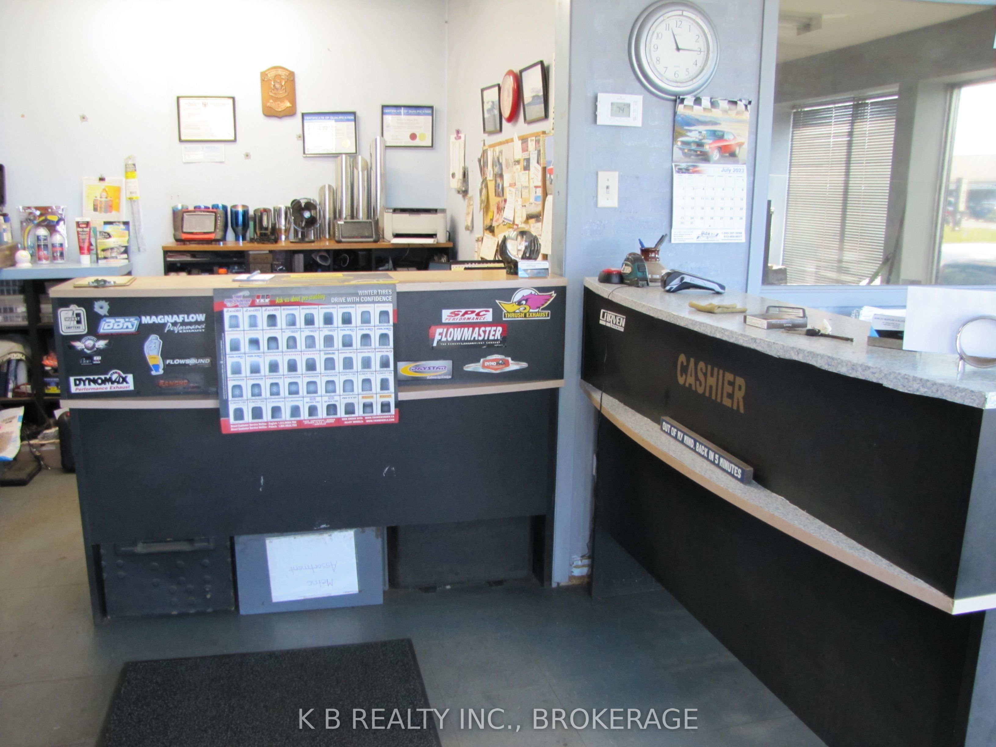 141 Industrial Boulevard Property Photo 4