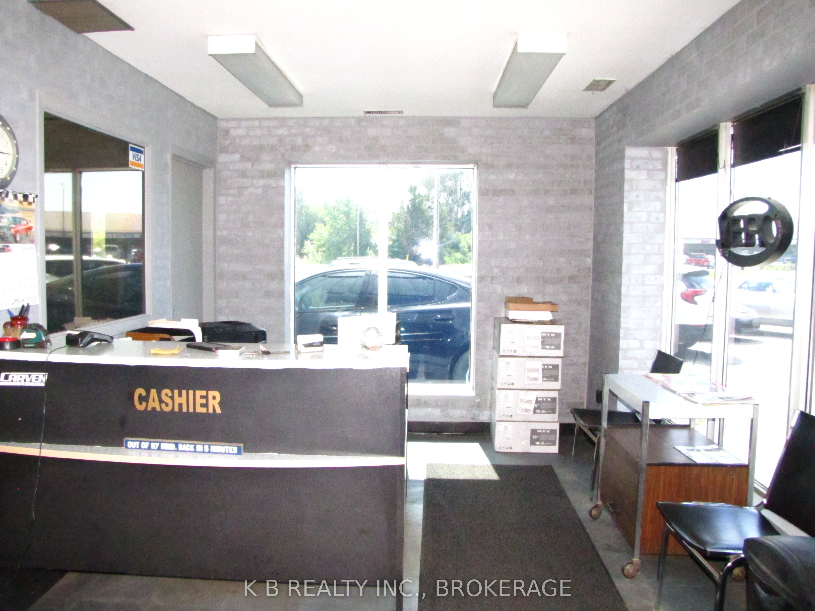 141 Industrial Boulevard Property Photo 5