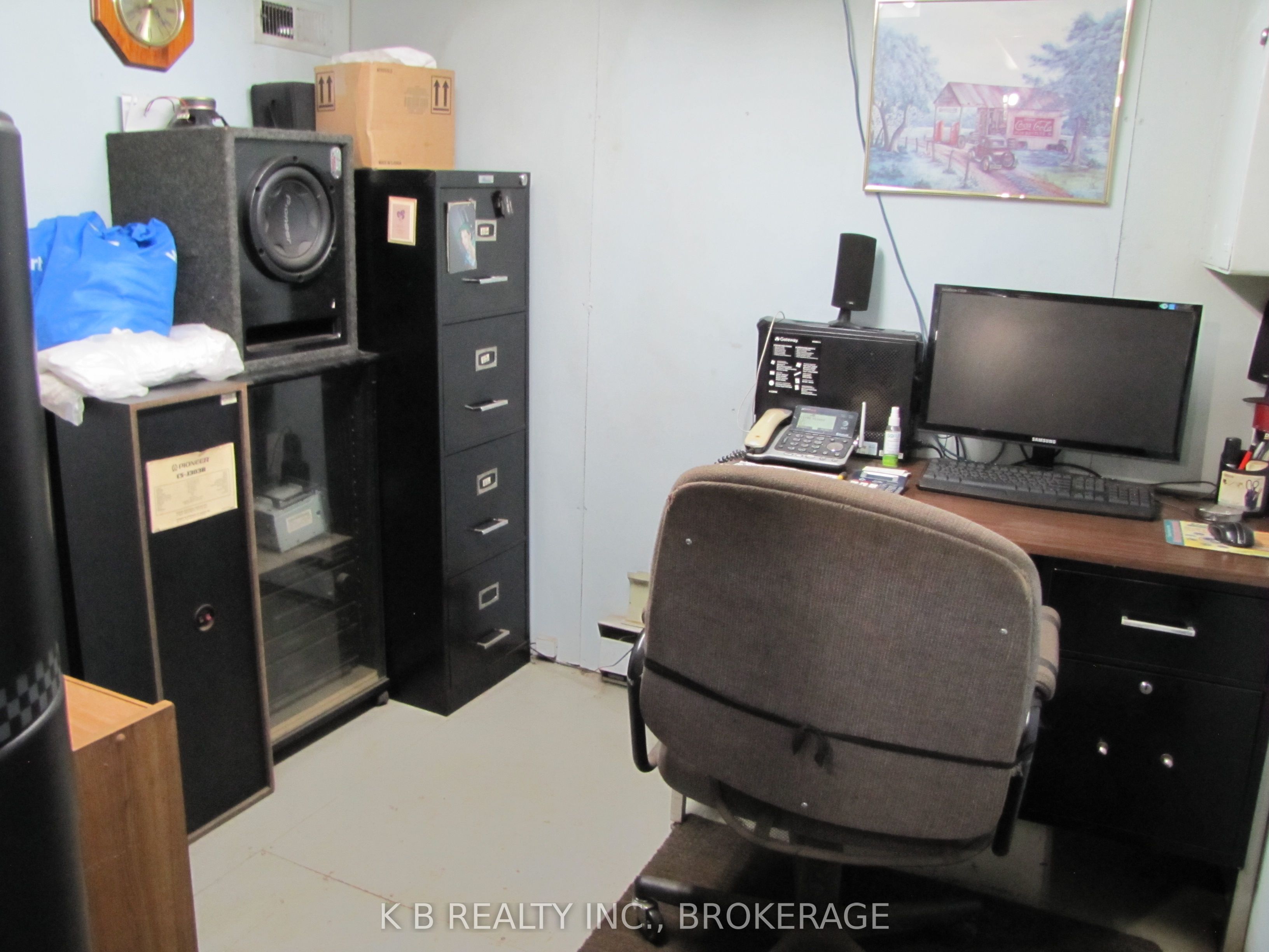 141 Industrial Boulevard Property Photo 13