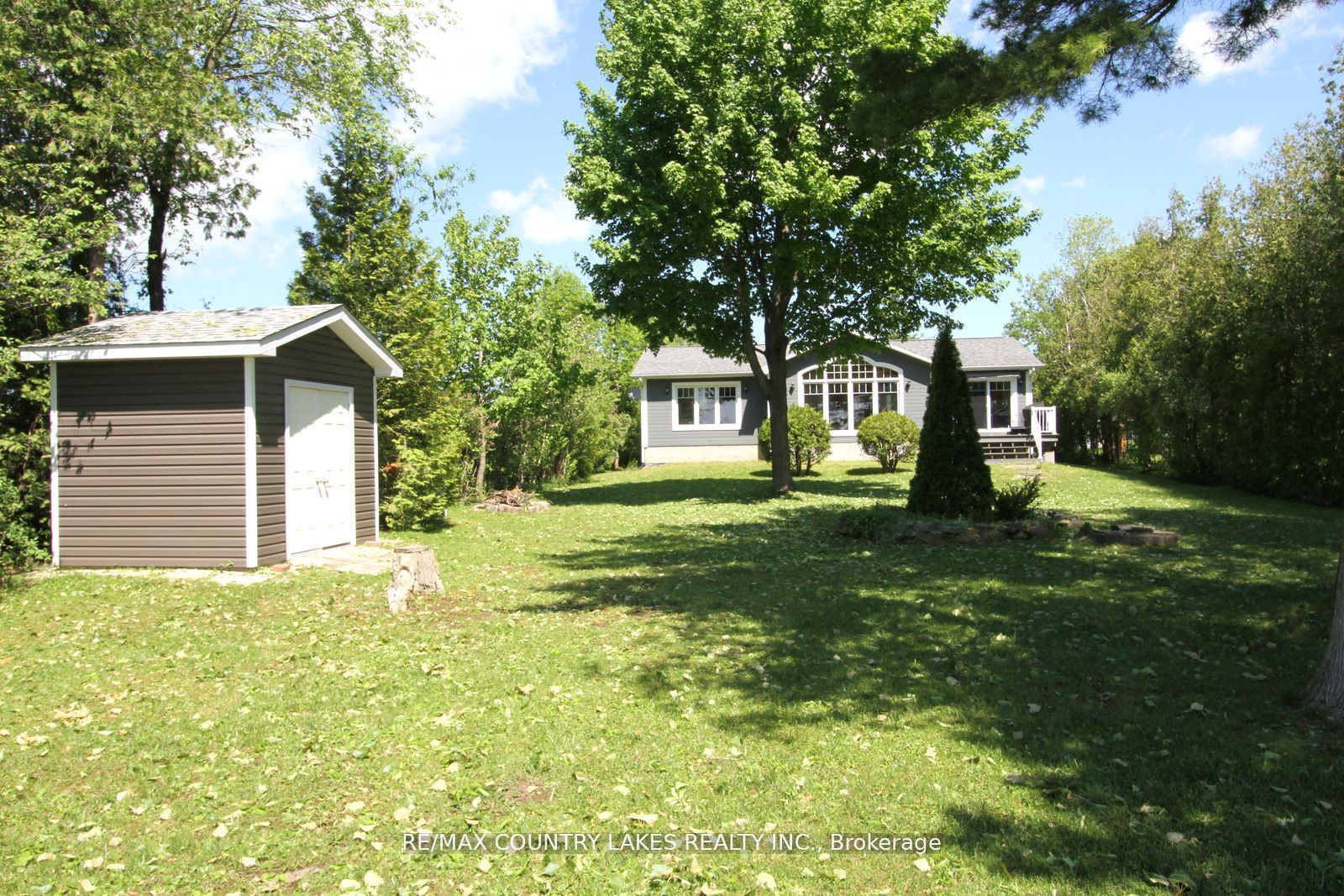 275 Mcguire Beach Road Property Photo 2