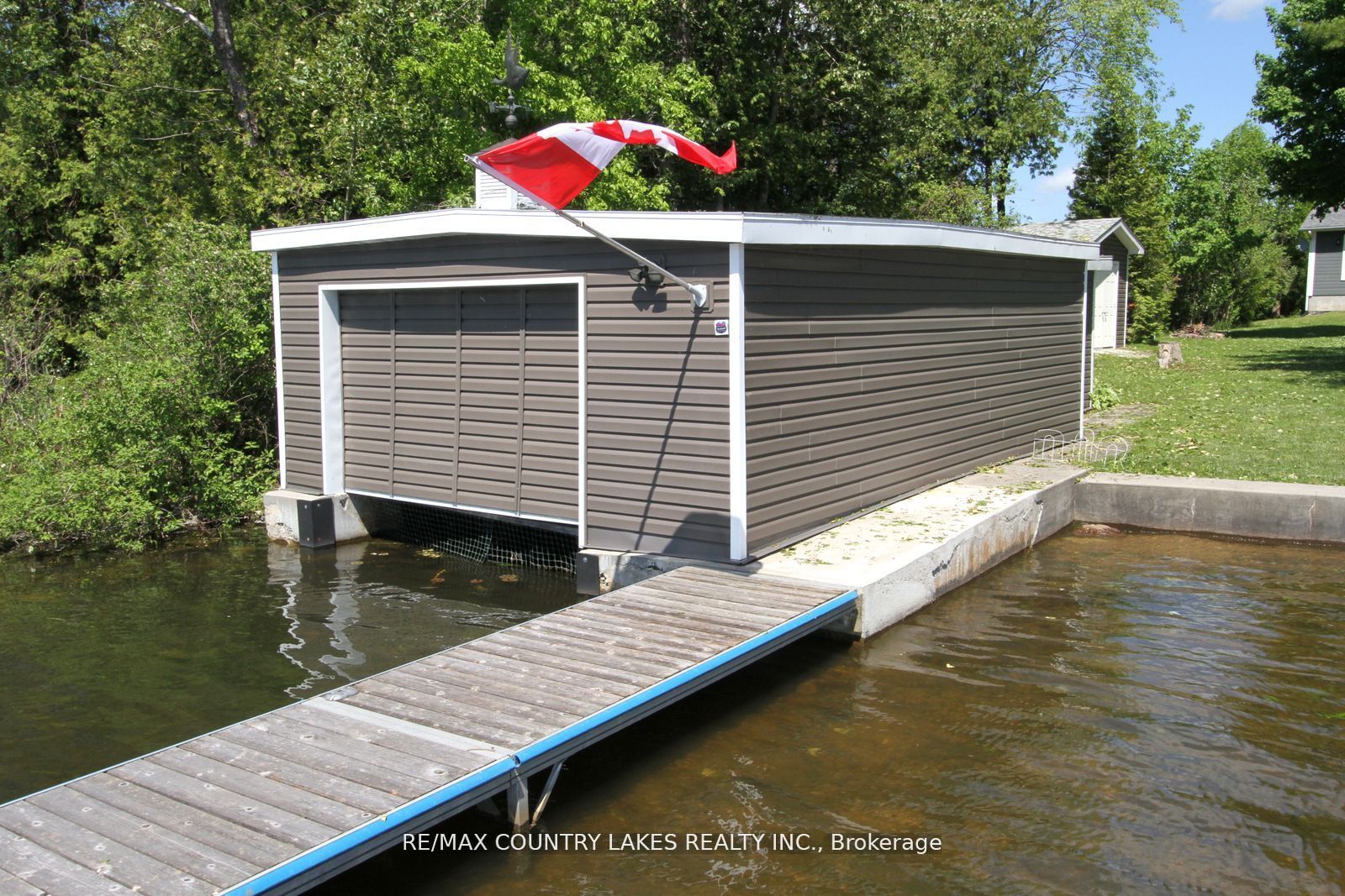 275 Mcguire Beach Road Property Photo 32