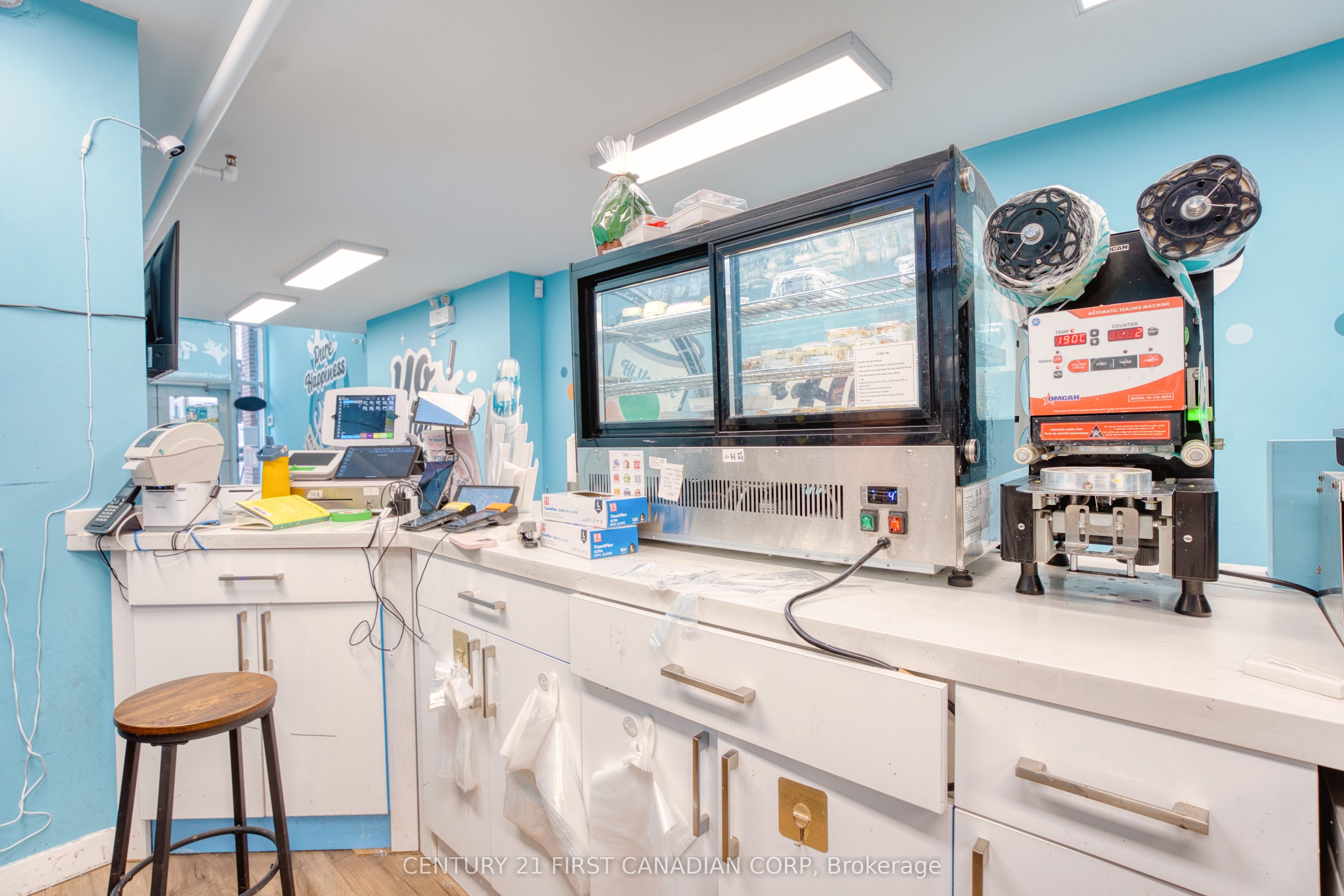 #b - 189 Dundas Street Property Photo 10