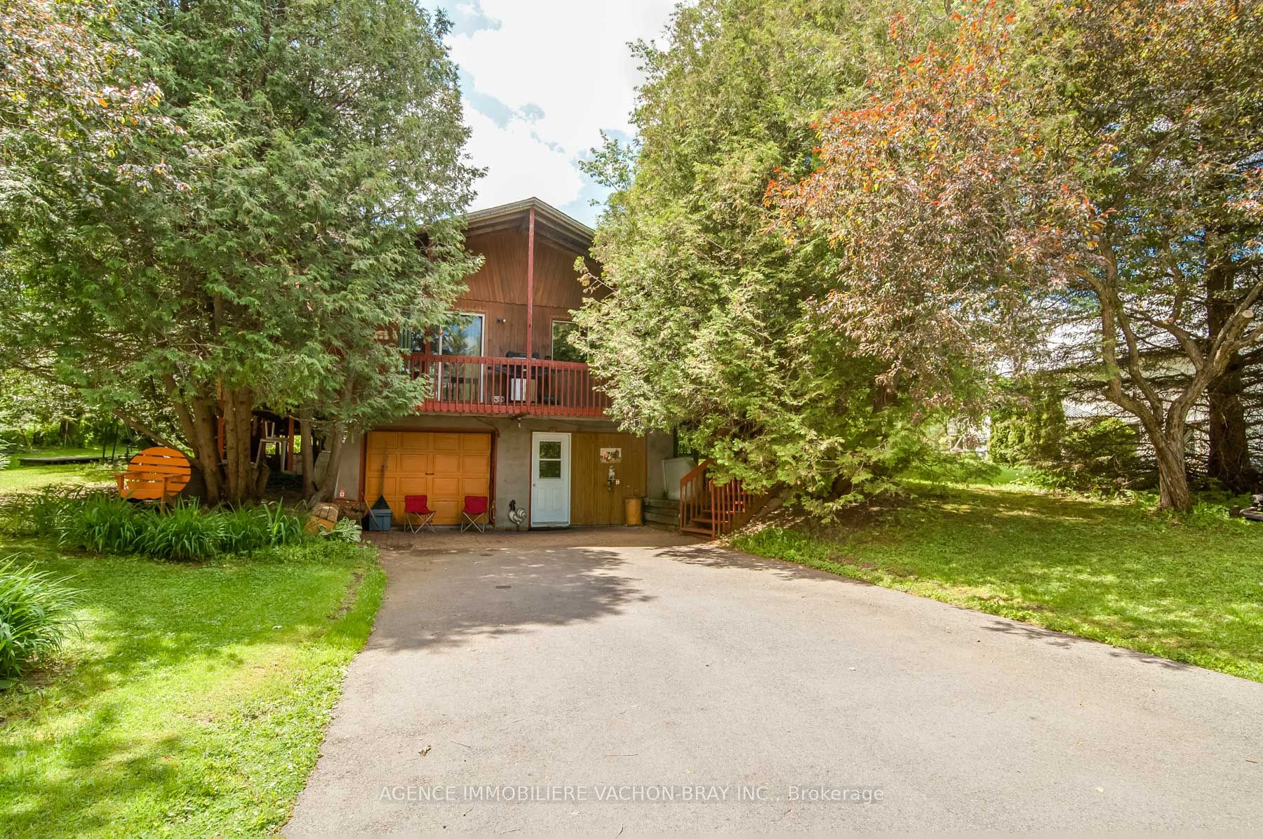 4020 4th Line Road Property Photo 6